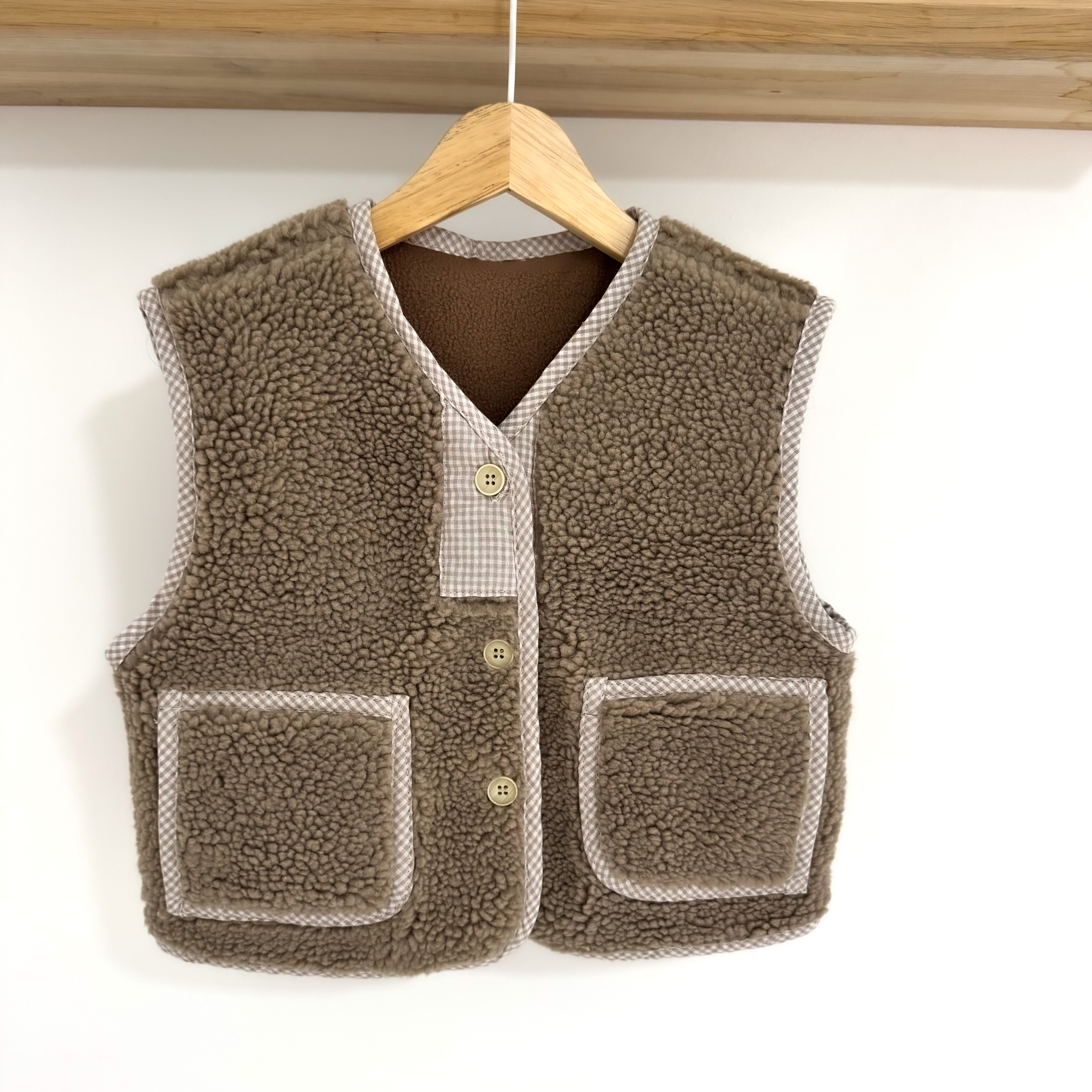 Sleeveless vest SOREN