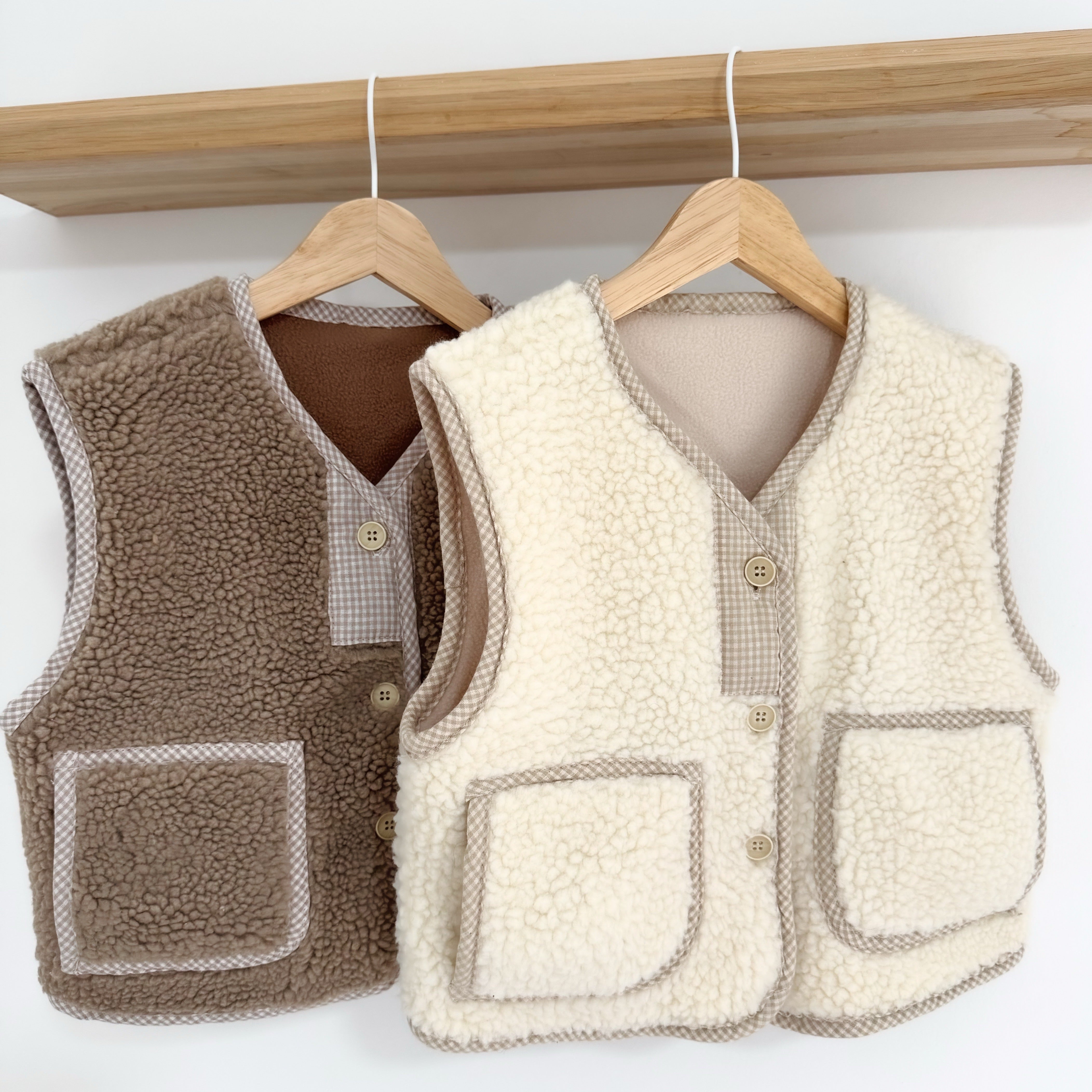 Sleeveless vest SOREN