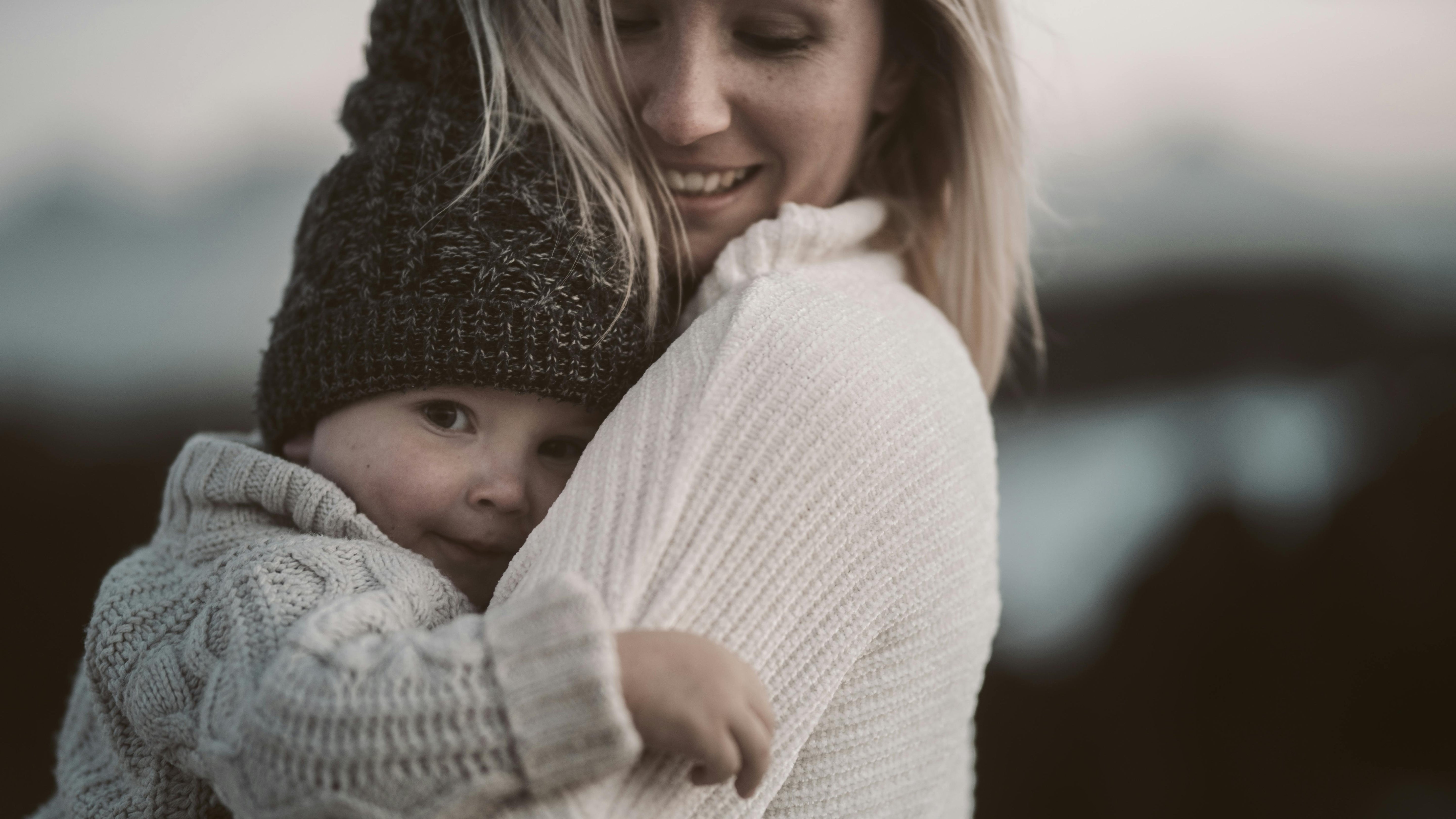 Tendances mode bébé & enfant Automne-Hiver 2025 : looks, matières et couleurs incontournables